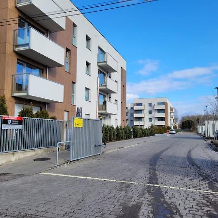 16 Apartamenty Ptak Szpital Matki Polki Szpital Kopernika Mandoria Orientarium Atlas Arena Plac Zabaw - Zamojska 20A M16 Parking Łódź Kültér fotó